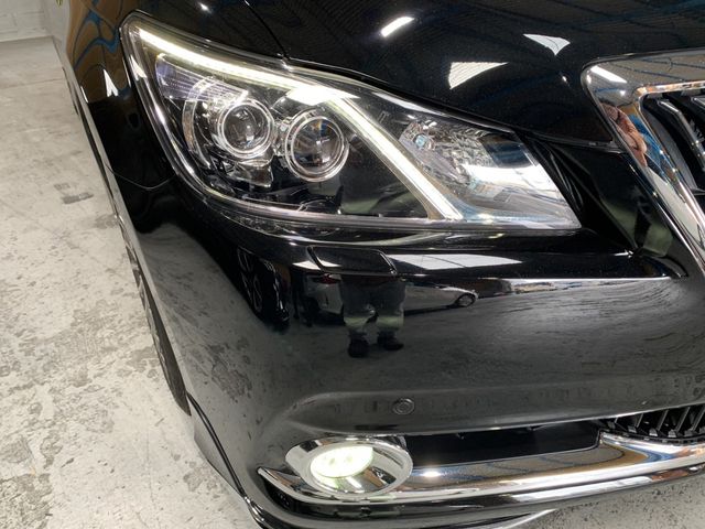 Toyota CROWN MAJESTA 2014-01 20077-26