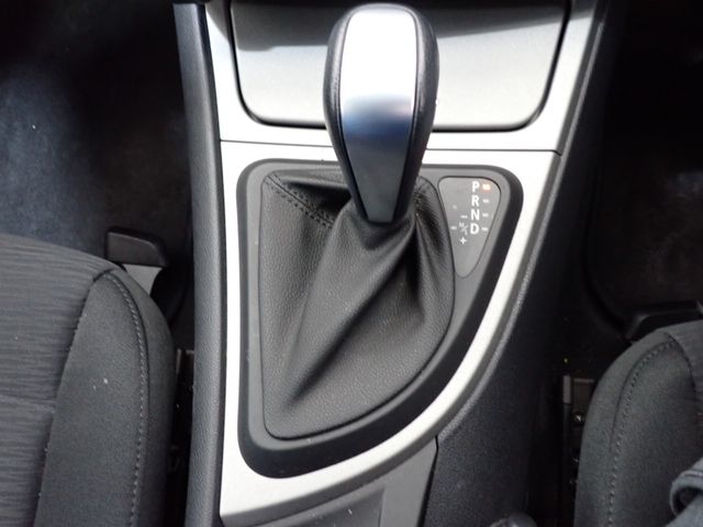 Bmw 1 SERIES 2011-09 28120-18