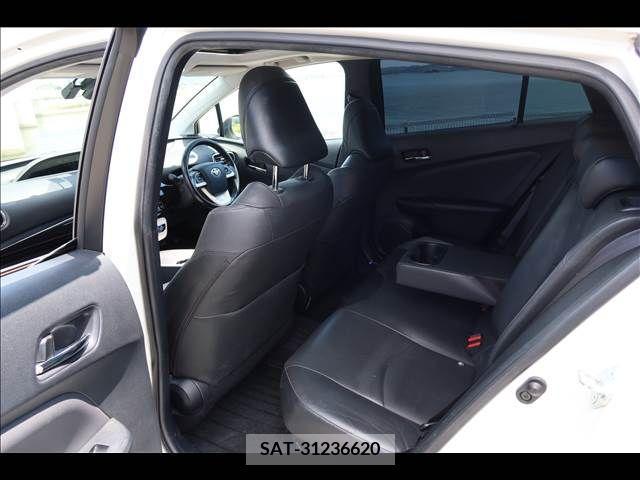 Toyota PRIUS 2017-01 366699-18