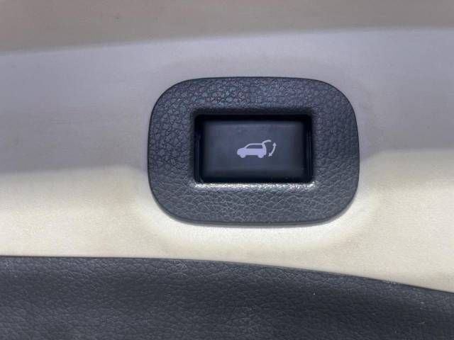 Nissan X-TRAIL 2018-08 21485-4