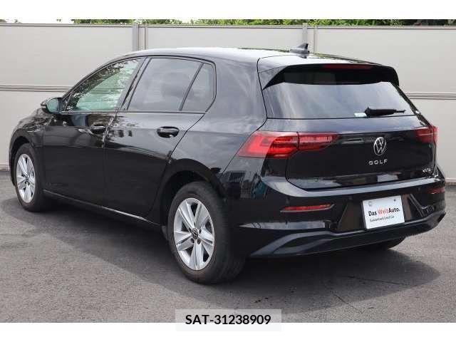 VolksWagen GOLF 2021-09 320306-3
