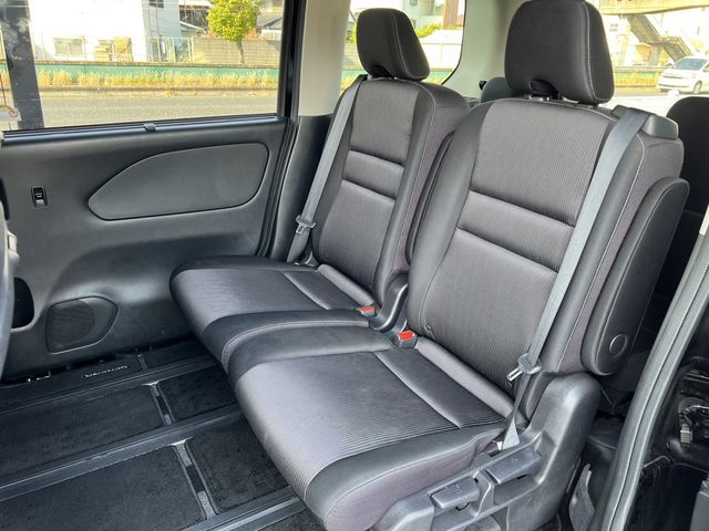 Nissan SERENA 2018-09 27776-17