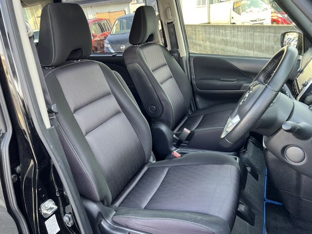 Nissan SERENA 2018-09 27776-14