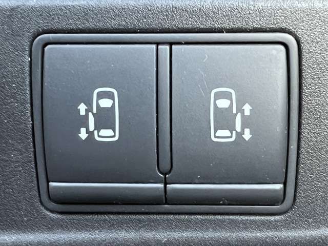 Nissan SERENA 2018-09 27776-8