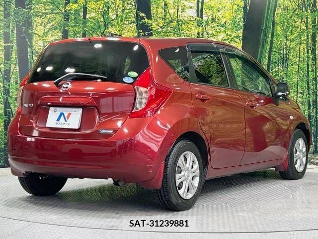 Nissan NOTE 2013-11 375397-18