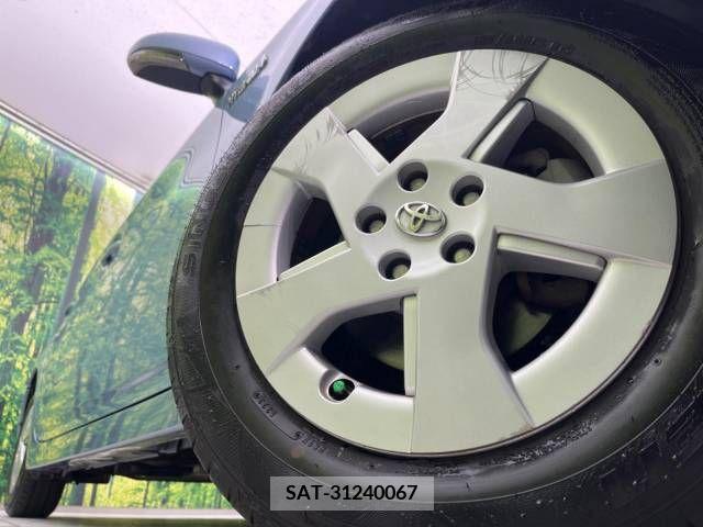 Toyota PRIUS 2011-11 252301-13