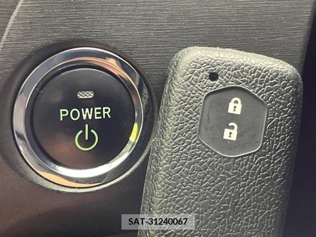 Toyota PRIUS 2011-11 252301-7