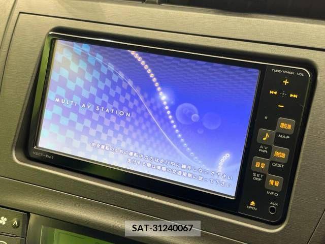 Toyota PRIUS 2011-11 252301-2