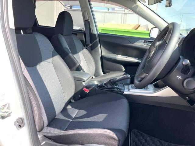 Subaru IMPREZA 2009-08 15735-9