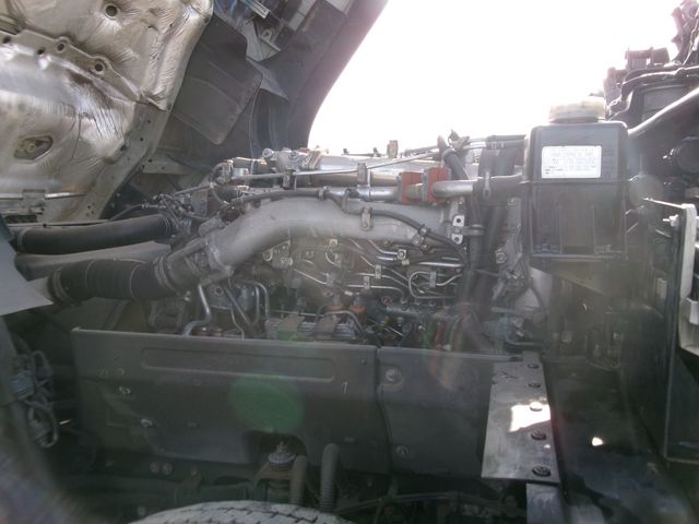 Isuzu GIGA 2018-02 20695-22