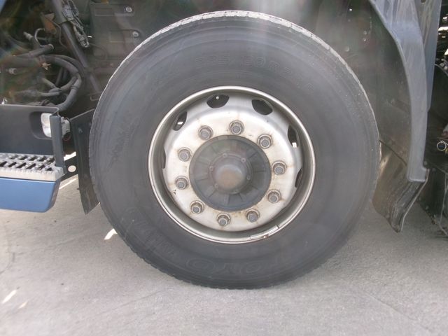 Isuzu GIGA 2018-02 20695-20