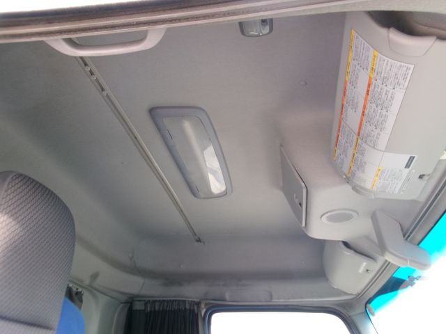 Isuzu GIGA 2018-02 20695-17