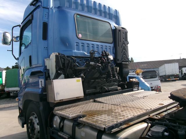 Isuzu GIGA 2018-02 20695-25