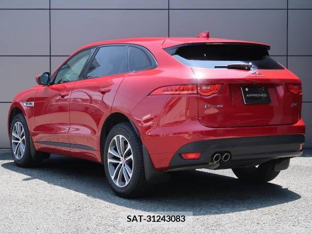 Jaguar F-PACE 2017-11 207048-19