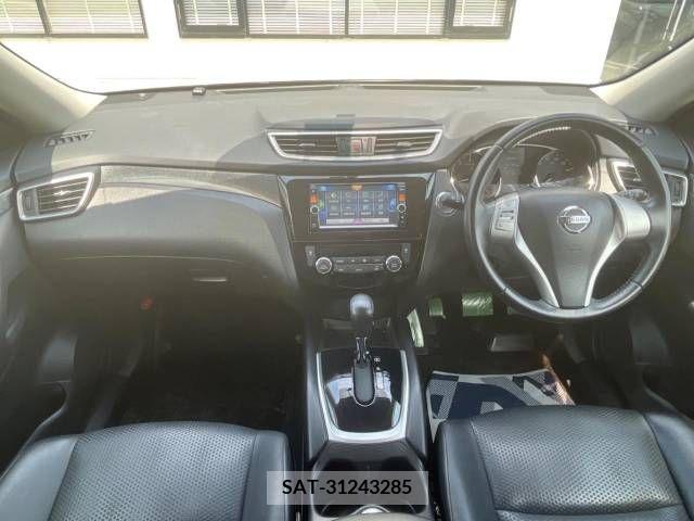 Nissan X-TRAIL 2014-03 290525-1