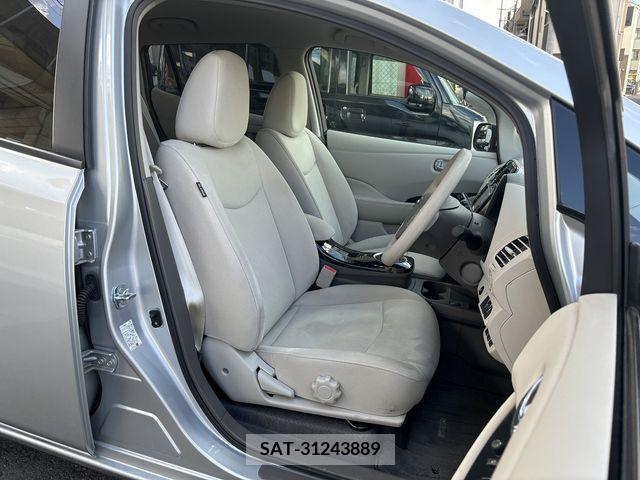 Nissan LEAF 2011-02 209364-14
