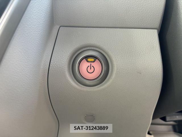 Nissan LEAF 2011-02 209364-7