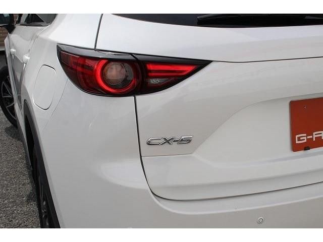 Mazda CX-5 2017-03 21823-12