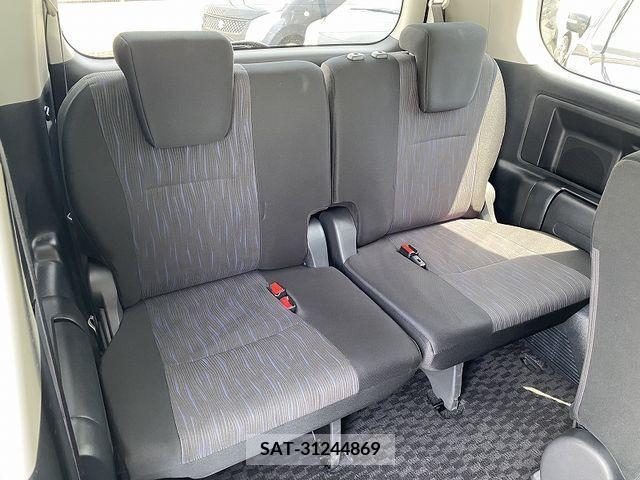 Toyota VOXY 2010-08 289443-15