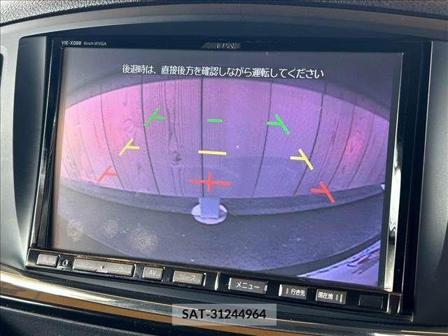 Nissan ELGRAND 2013-04 297110-3