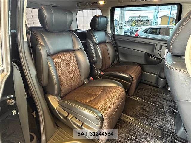 Nissan ELGRAND 2013-04 297110-8