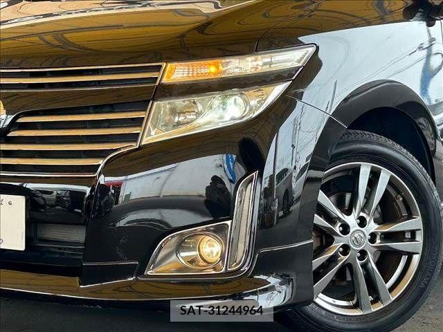 Nissan ELGRAND 2013-04 297110-9