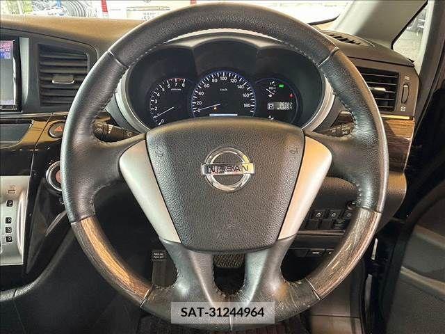 Nissan ELGRAND 2013-04 297110-12