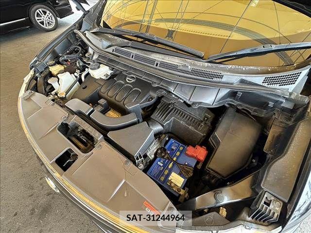 Nissan ELGRAND 2013-04 297110-13