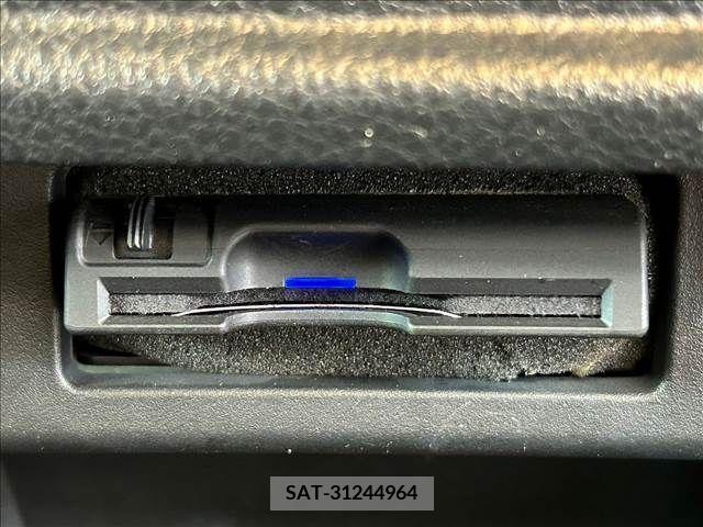Nissan ELGRAND 2013-04 297110-14
