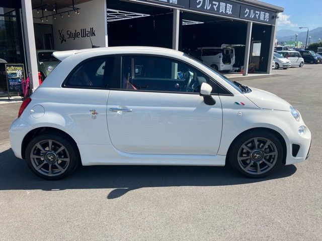 Abarth 595 2019-02 9793-4