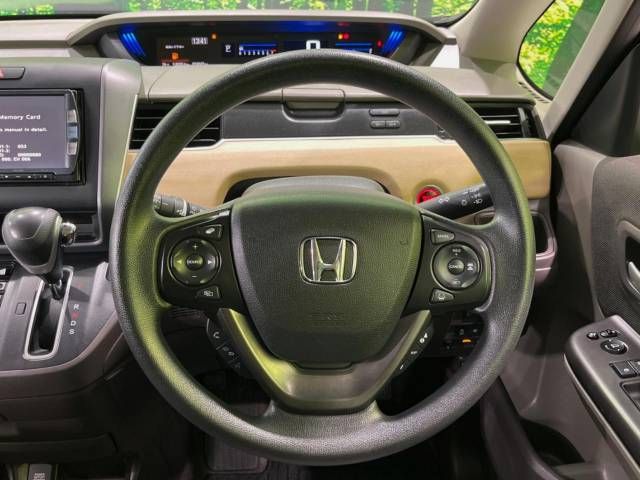 Honda FREED 2017-10 23024-8