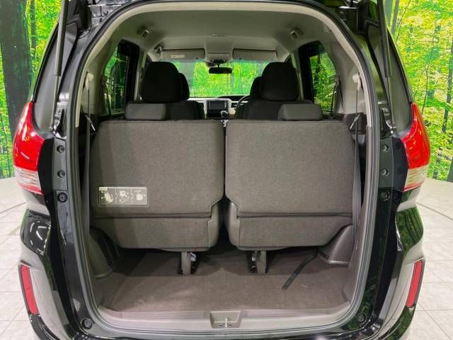 Honda FREED 2017-10 23024-11