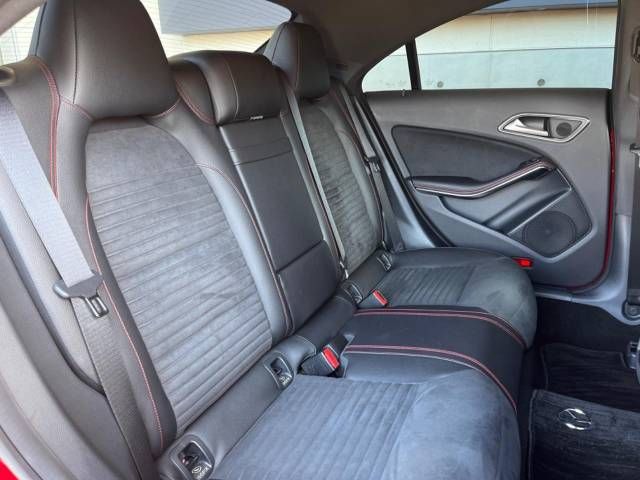 Mercedes Benz CLA-CLASS 2016-01 180814-9