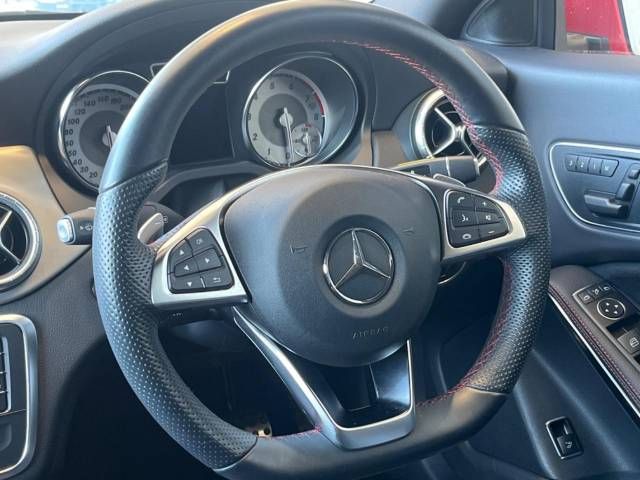 Mercedes Benz CLA-CLASS 2016-01 180814-10