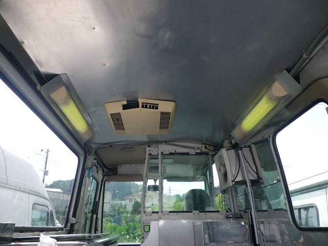 Toyota QUICK DELIVERY 2002-03 2507-16