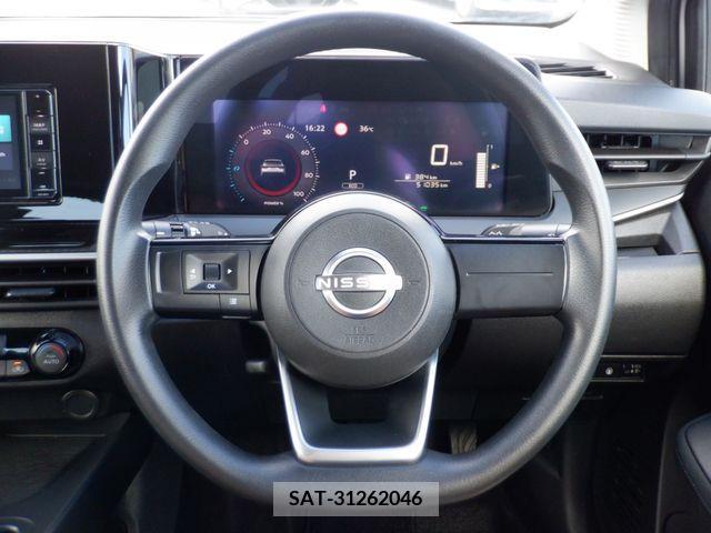 Nissan NOTE 2021-07 334779-17