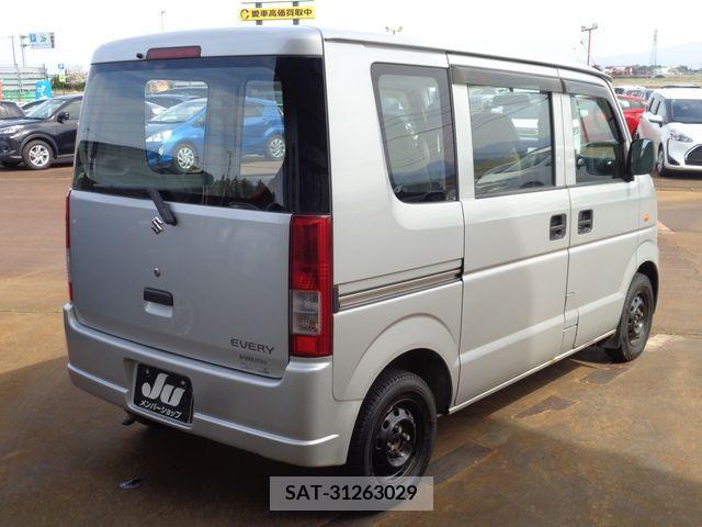Suzuki EVERY 2008-04 246145-2