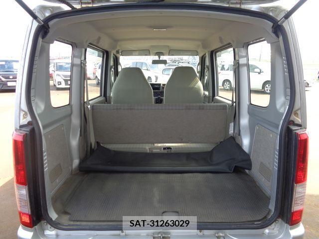 Suzuki EVERY 2008-04 246145-11