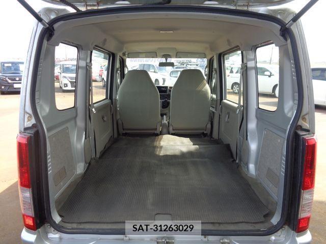 Suzuki EVERY 2008-04 246145-12