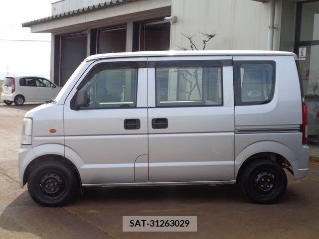 Suzuki EVERY 2008-04 246145-5