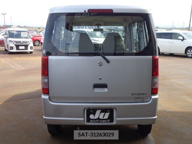 Suzuki EVERY 2008-04 246145-6