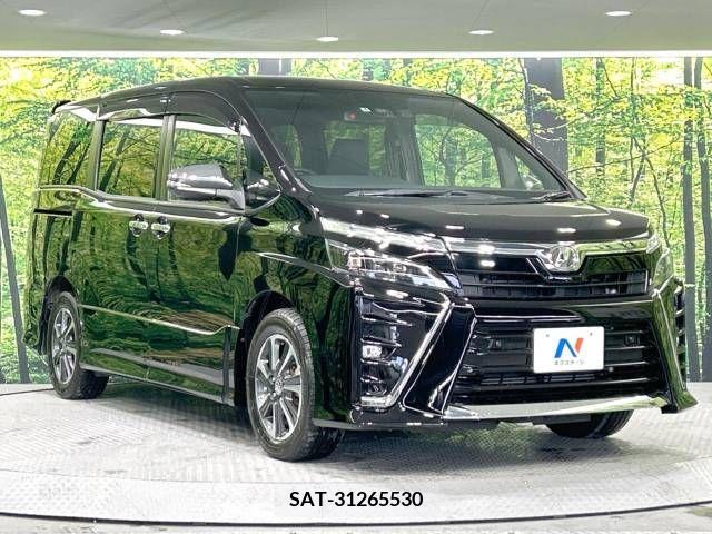 Toyota VOXY 2019-03 223477-17