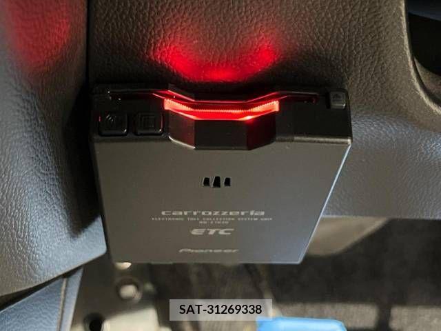 Suzuki SWIFT 2018-01 286647-6