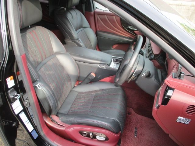 Lexus LS 2018-01 13123-9