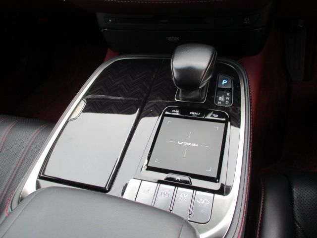 Lexus LS 2018-01 13123-22