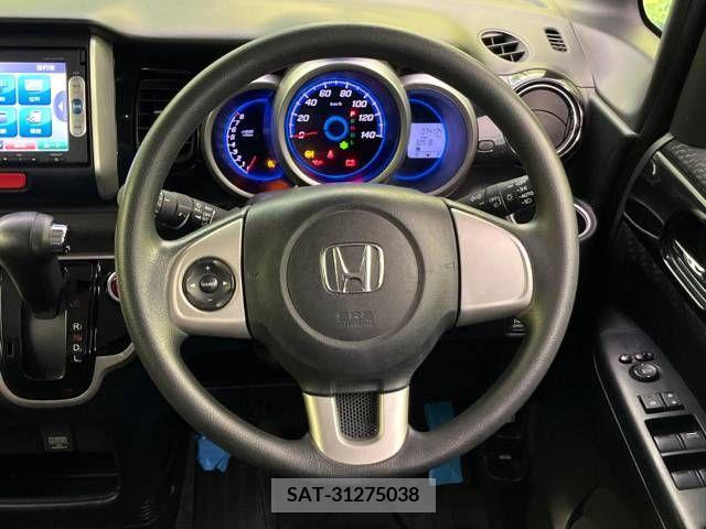 Honda N BOX CUSTOM 2015-01 306589-11