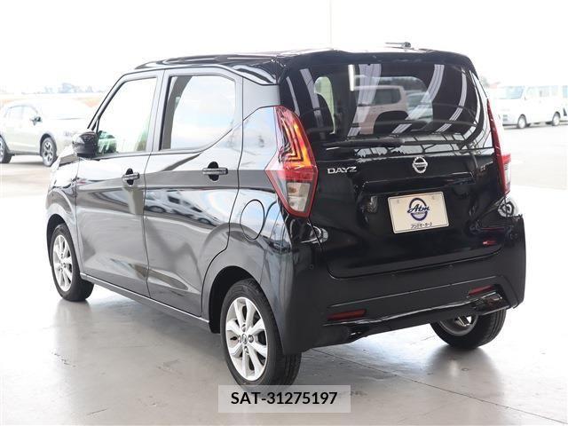 Nissan DAYZ 2022-02 214210-5