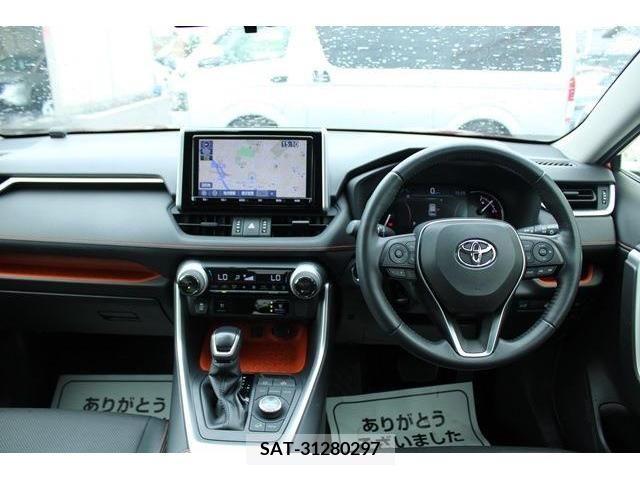 Toyota RAV4 2019-04 386678-16