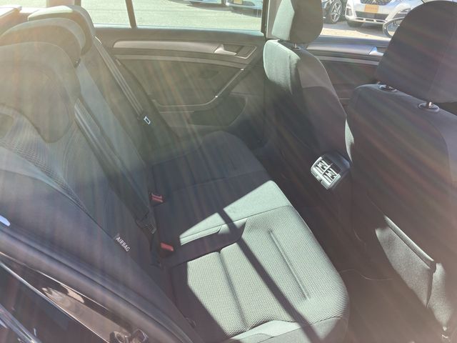 VolksWagen GOLF VARIANT 2019-09 181588-12
