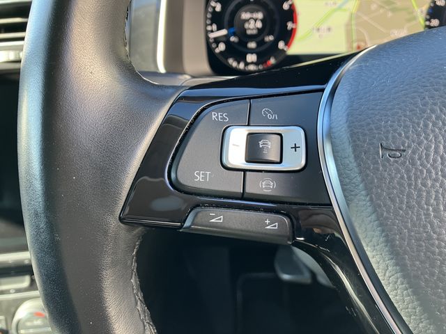 VolksWagen GOLF VARIANT 2019-09 181588-15